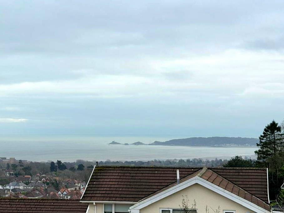 Llwynmawr Close, Sketty, Swansea, SA2 9HD